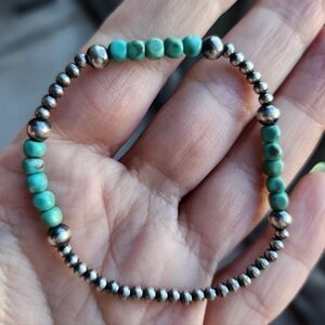 Handmade Sterling Silver 925 Navajo Style Pearls Royston Turquoise Bracelet